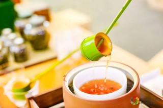 搜狐订阅：2024香港内部正版大全-喝茶对身体有什么好处