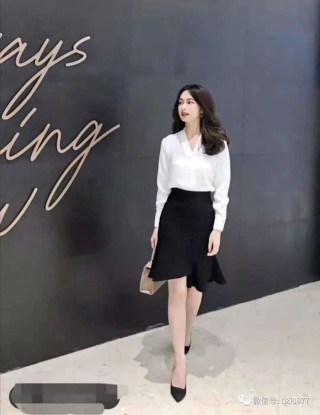 百家号:新澳精准资料免费提供-黑色长裙配什么上衣好看