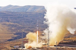 火山视频:新澳好彩免费资料查询-215枚火箭弹射向以