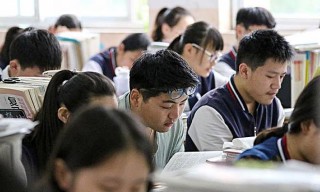 搜狐:2024年新澳门正版免费资料查询-12岁小孩哥参加高考