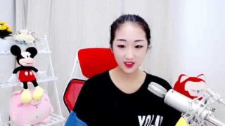 抖音视频:4949最快开奖资料4949-董小董现在在哪个直播