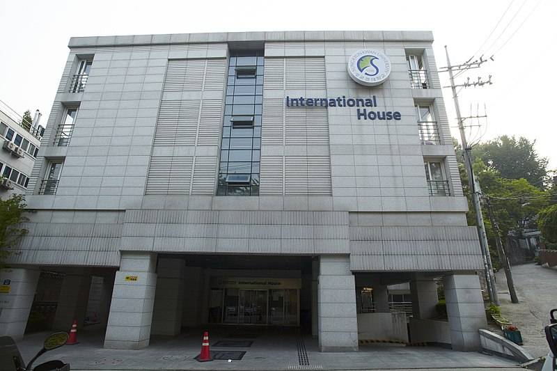 抖音视频:2024香港正版资料大全免费-送闺蜜礼物贺卡怎么写  第3张