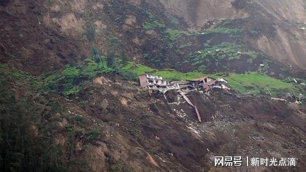 搜狐订阅：949494澳门网站资料免费查询-上杭山体滑坡6人被埋  第3张