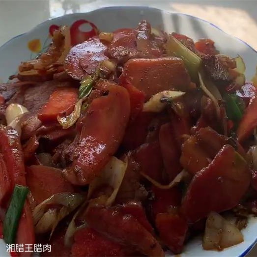小红书:澳门王中王100%资料2023-腊肉可以炒什么菜  第3张