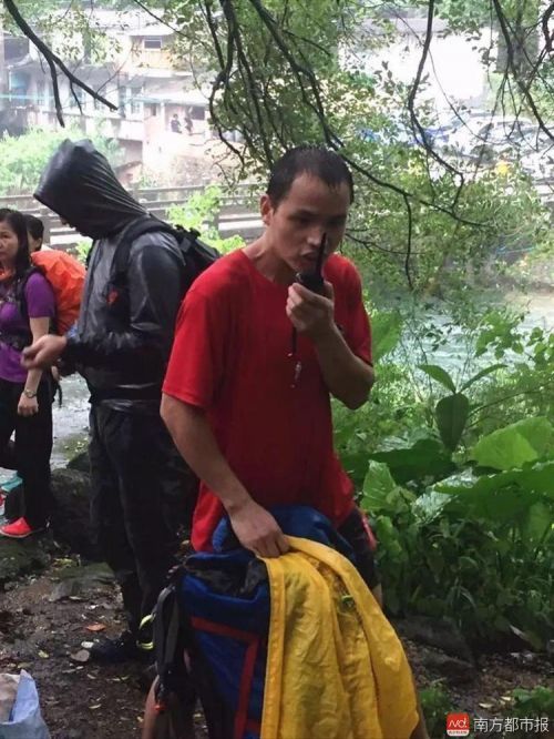 抖音视频:澳门一码一码100准确-湖南山洪致4死1失联  第2张